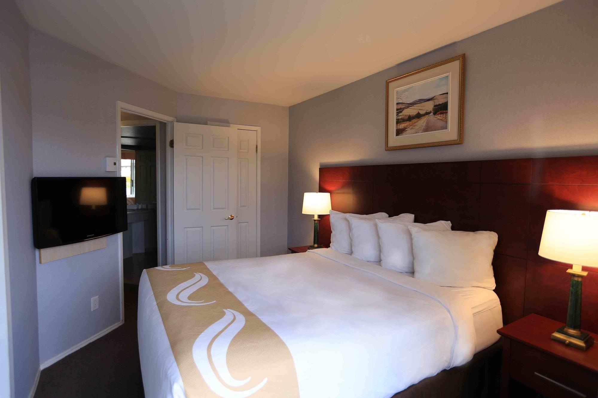 Quality Suites Sainte-Anne-de-Beaupré Exterior foto